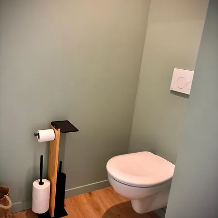 Le Domaine Du Castel فندق مبيت وإفطار