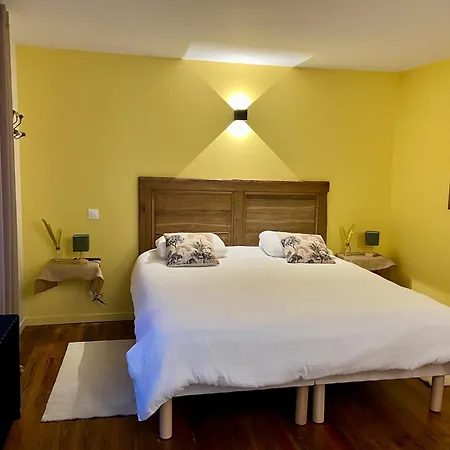 Le Domaine Du Castel