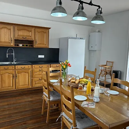 فندق مبيت وإفطار Le Domaine Du Castel Saulzoir