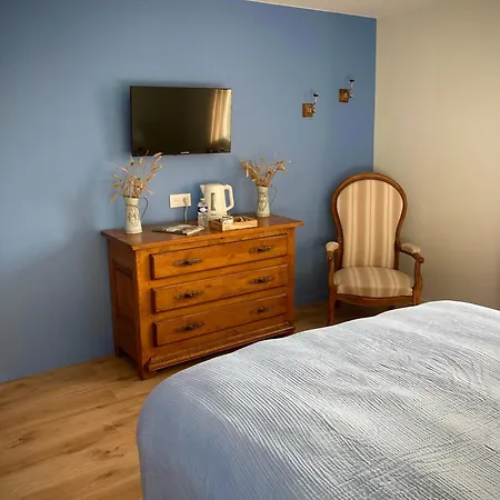 Le Domaine Du Castel فندق مبيت وإفطار 3*