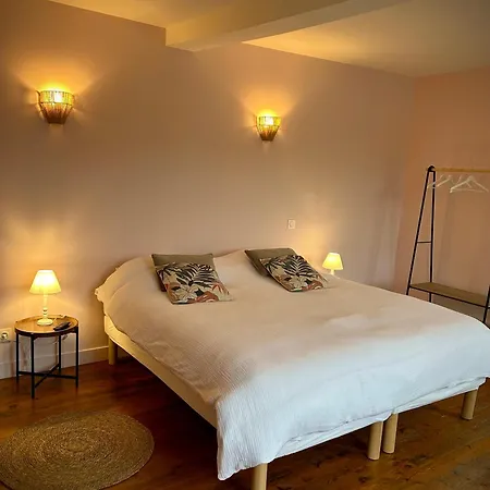 Le Domaine Du Castel فندق مبيت وإفطار 3*