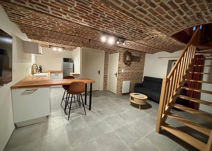 Le Domaine Du Castel Bed & Breakfast